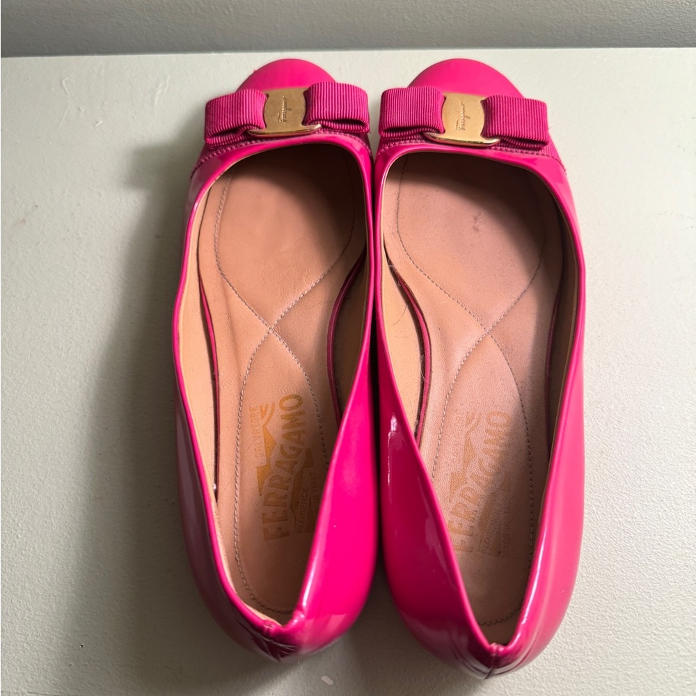 Ferragamo Varina Patent Leather Flats in Hot Pink